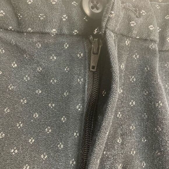 GAP Women’s Slim City Crop Pants Size 8R Black With Silver Sparkles Inseam 25” - Picture 7 of 7